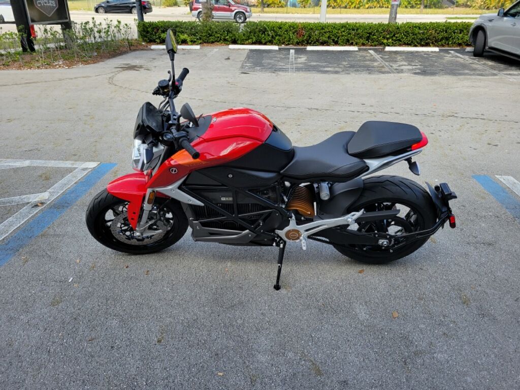 2024 Zero Motorcycles SR NA ZF15.6+ in Fort Lauderdale, Florida - Photo 6