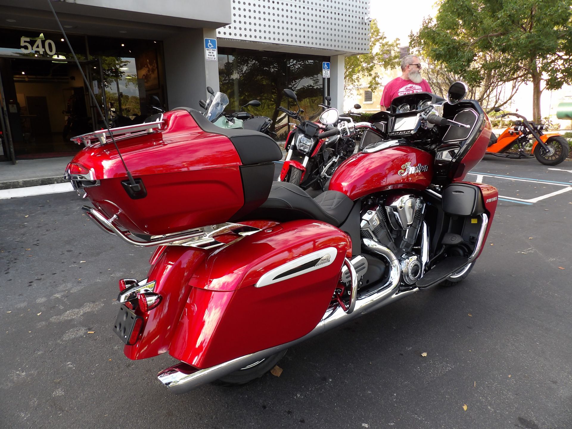 2024 Indian Motorcycle Pursuit® Limited in Fort Lauderdale, Florida - Photo 3