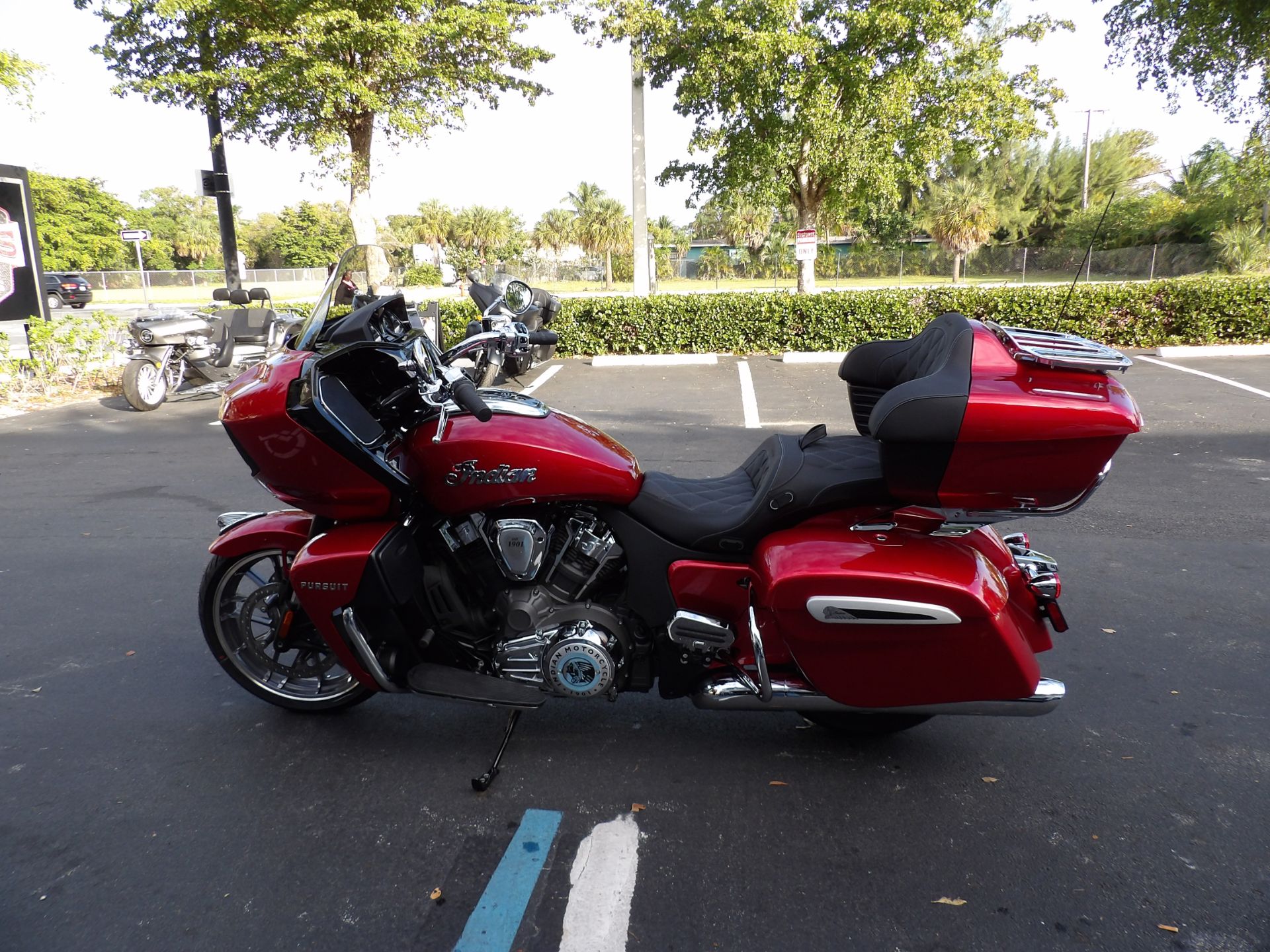 2024 Indian Motorcycle Pursuit® Limited in Fort Lauderdale, Florida - Photo 6