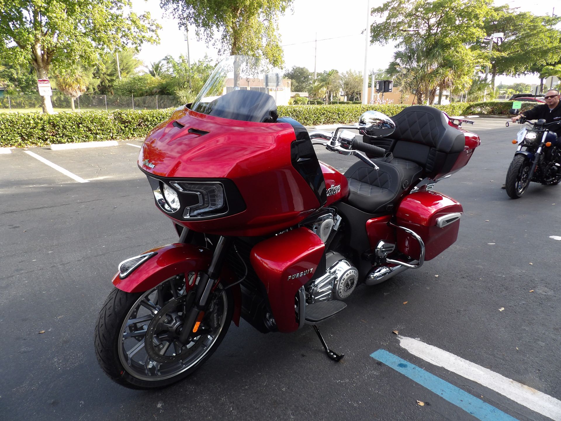 2024 Indian Motorcycle Pursuit® Limited in Fort Lauderdale, Florida - Photo 7