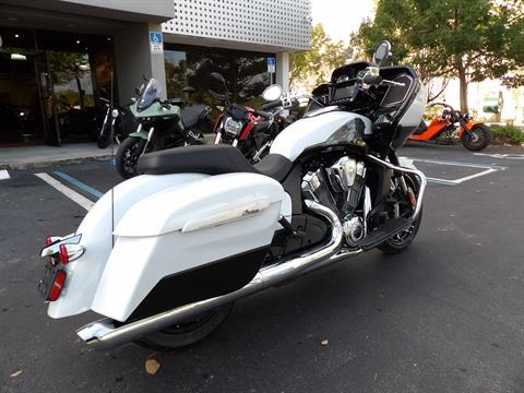 2024 Indian Motorcycle Challenger® Limited in Fort Lauderdale, Florida - Photo 3