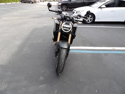 2024 Honda CB650R ABS in Fort Lauderdale, Florida - Photo 8