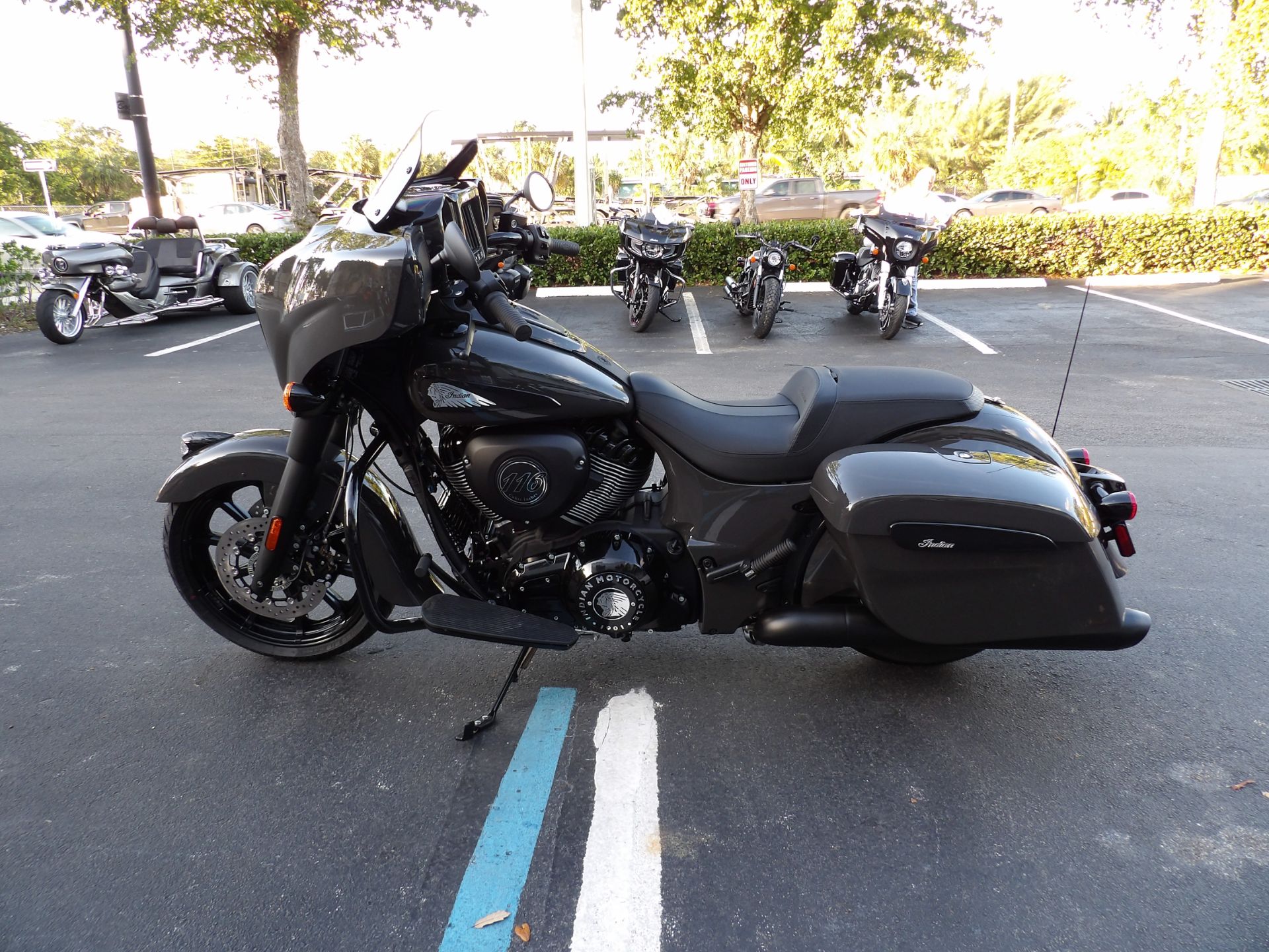 2024 Indian Motorcycle Chieftain® Dark Horse® in Fort Lauderdale, Florida - Photo 6