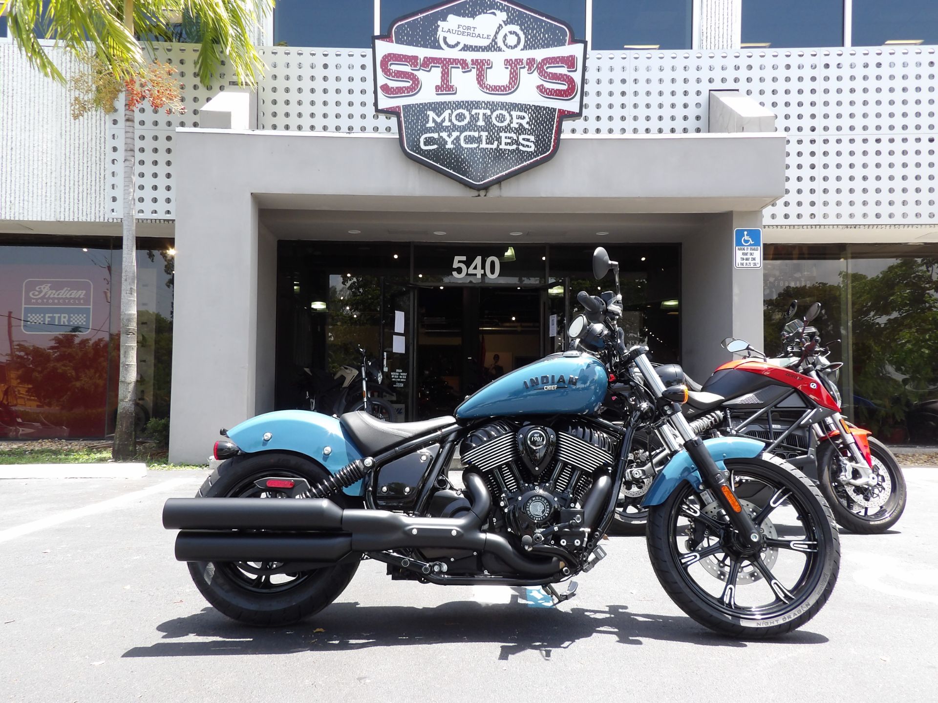 2024 Indian Motorcycle Chief Dark Horse® Icon in Fort Lauderdale, Florida - Photo 1